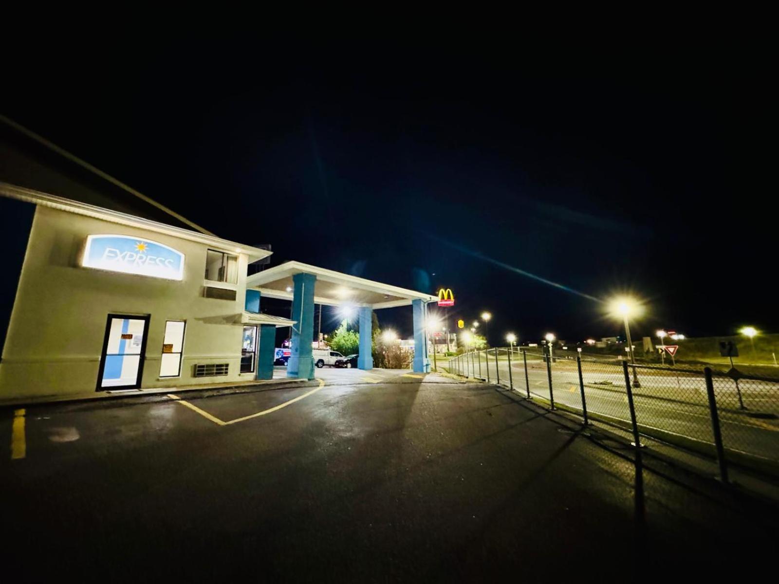 Express Inn Junction City Buitenkant foto